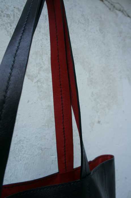 shopper black red detail handles