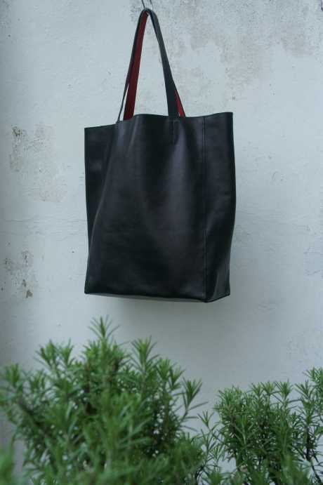 shopper black red overall a